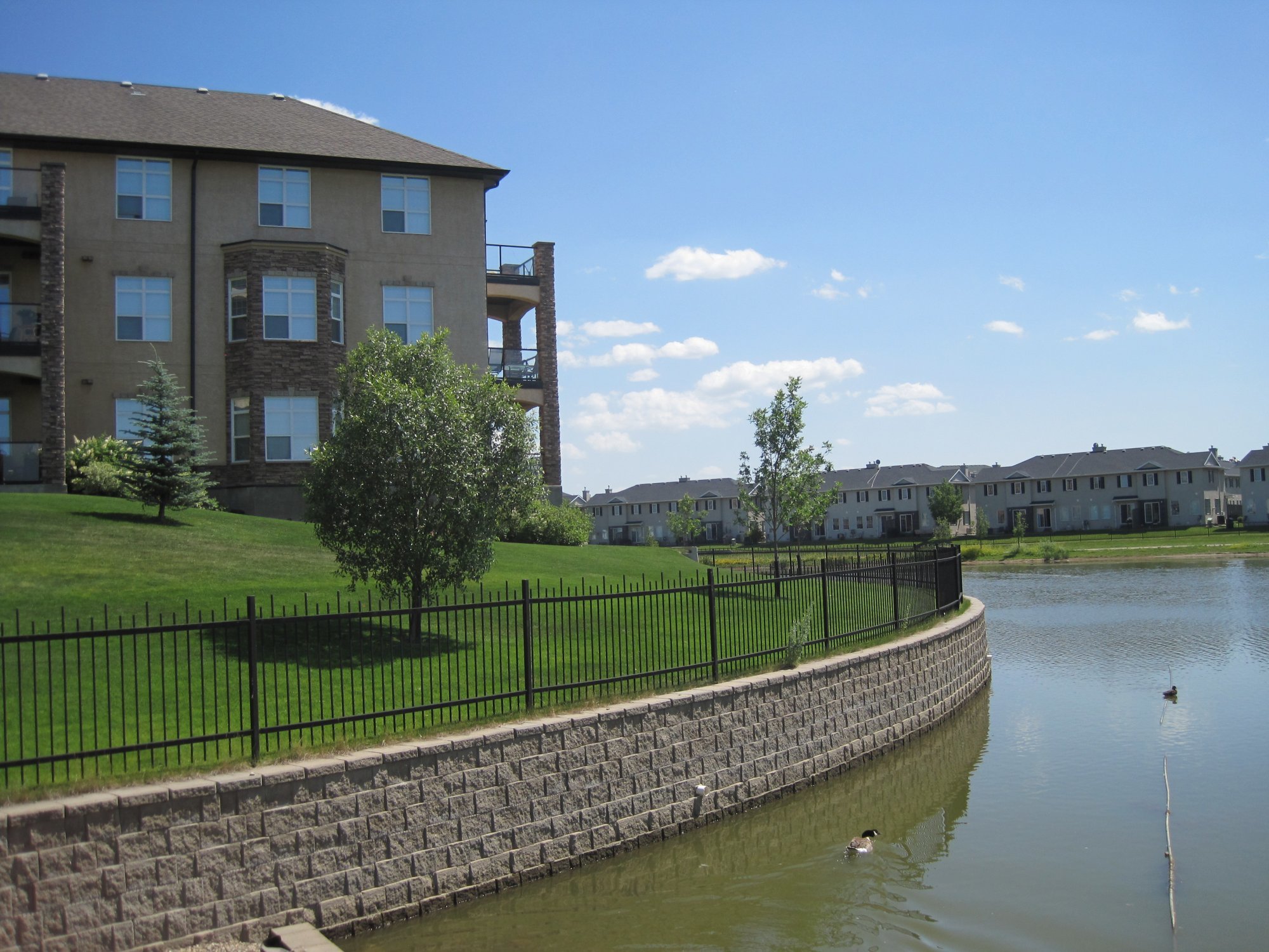 gorgeous canal by riverbend condos for sale